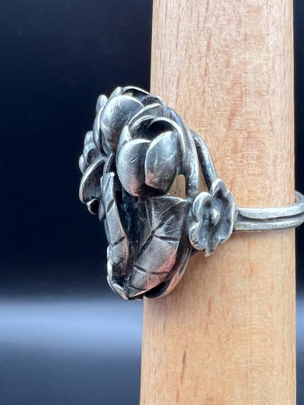 Vintage Sterling Sterling Flower Bouquet Ring - Picture 3 of 9